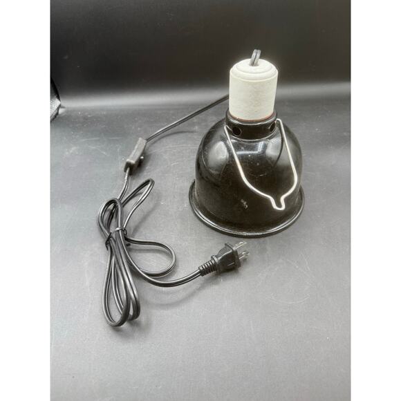 Fluker’s Sun Dome Reptile Lamp – 8.5” Diameter (Used) - Picture 3 of 6